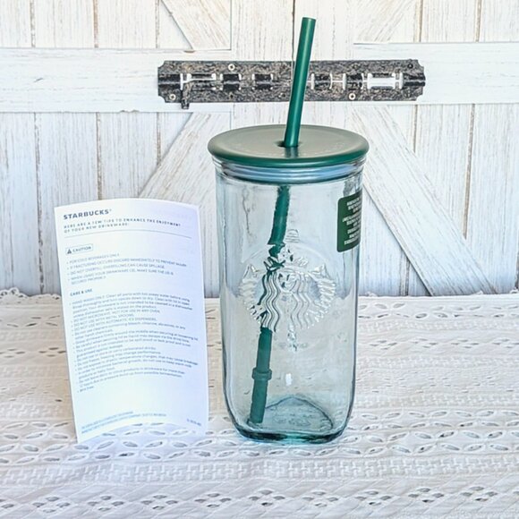 NWT💚Starbucks 2026 Green Core Triangle Recycled Glass Cold Cup Tumbler - Picture 4 of 8